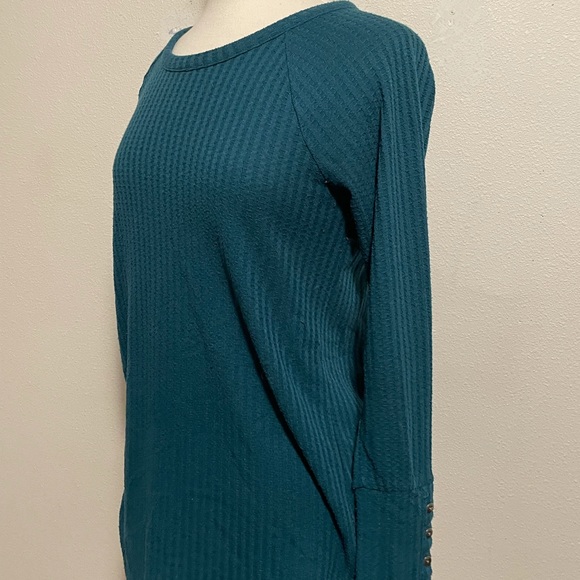 Chaser Teal Long Sleeve Knit Sweater Shirt With Buttons Size Medium Womens - Picture 3 of 7